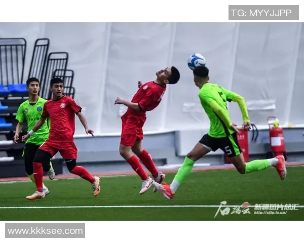 民权足球:在绿茵场上追寻平等与尊严的梦想